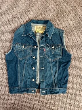 Levi’s vintage fringe jean vest